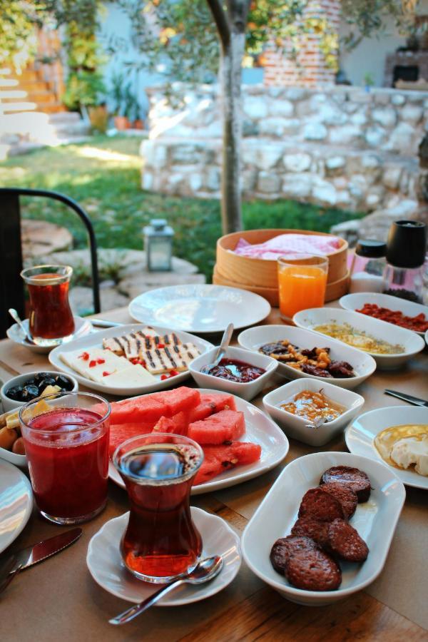 Attalos Suites Hotel Bergama Bagian luar foto